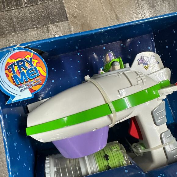 Rare Buzz Lightyears Space Ranger Spin Spaceship Rocket Disc Shooter Disney Park - Picture 10 of 12